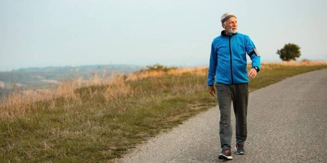 En etkili yürüyüş saati açıklandı! Sağlığa faydası ikiye katlandı: Uzmanlar zirve yapıyor diyerek bu saatleri önerdi 4